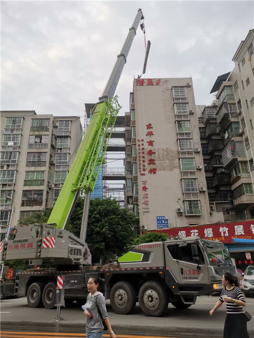 玉门市吊车租赁需要注意事项