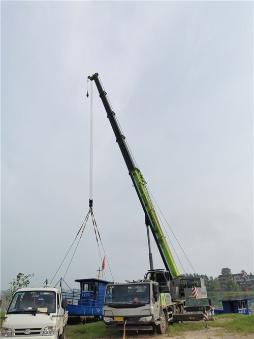 玉门市桥梁建设吊装案例